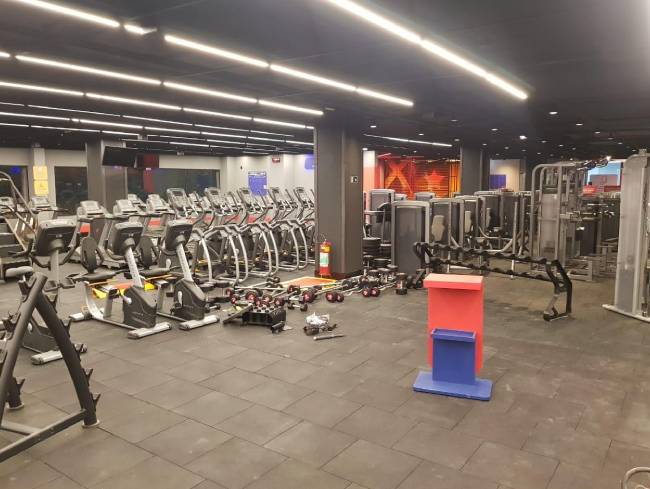 Construção da academia Selfit (Tijuca)